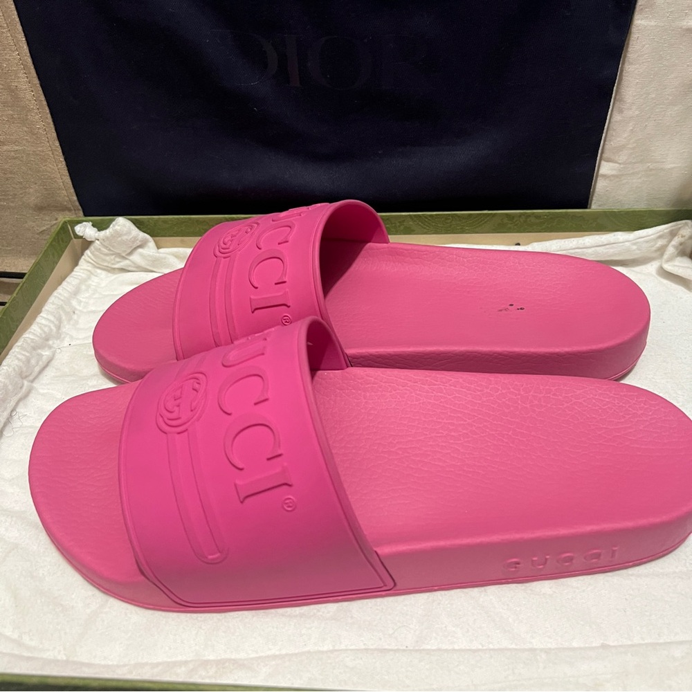 Gucci Pink Sporty Slide Sandals